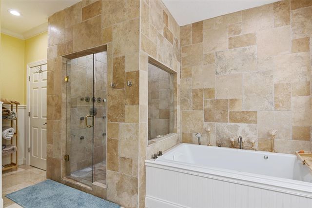 16686 GOLFVIEW Drive, Weston, FL 33326