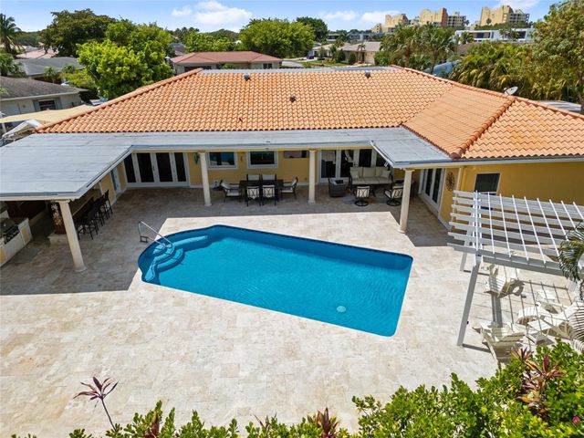 16686 GOLFVIEW Drive, Weston, FL 33326