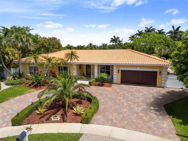 16686 GOLFVIEW Drive, Weston, FL 33326