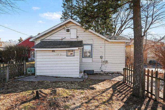 7132 Marshall Avenue, Hammond, IN 46323