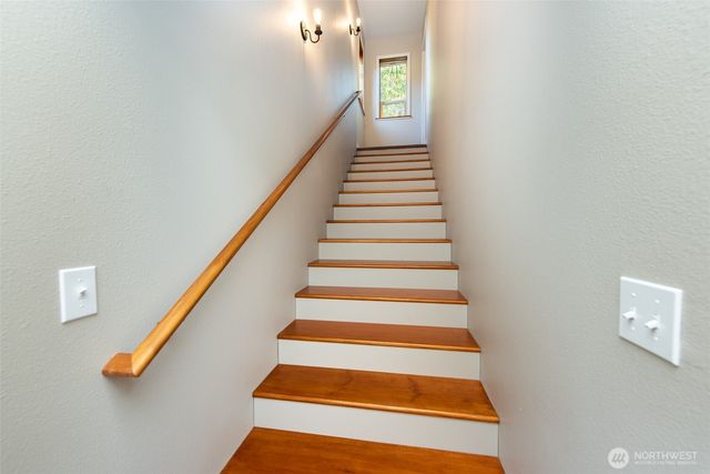 62 Pierson Lane, Sequim, WA 98382