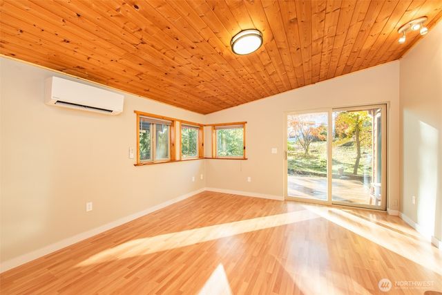 62 Pierson Lane, Sequim, WA 98382