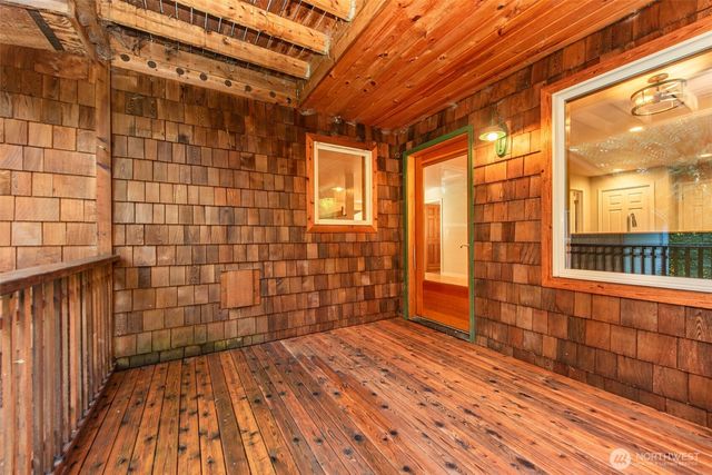 62 Pierson Lane, Sequim, WA 98382