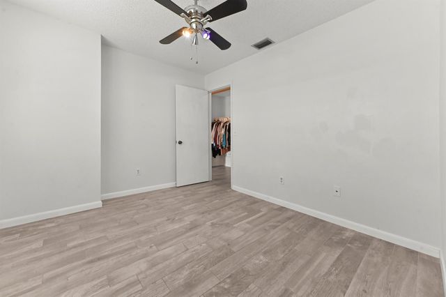 84 Conaskonk Circle, Royal Palm Beach, FL 33411