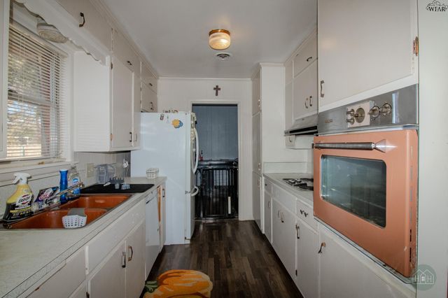 2904 14TH STREET, Vernon, TX 76384