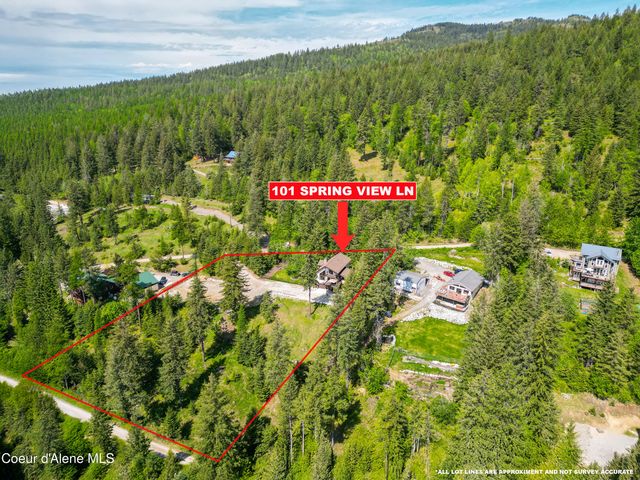 101 Spring View LN, Sagle, ID 83860