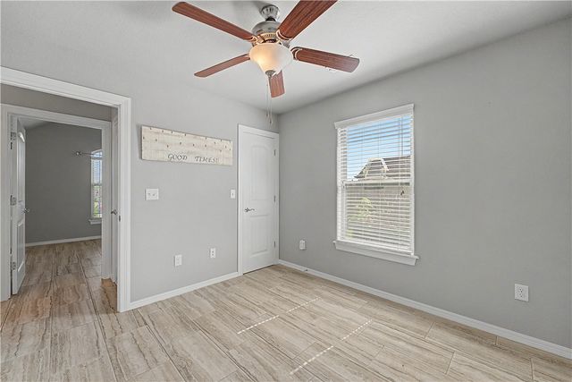 250 Genoa Way, Centerton, AR 72719