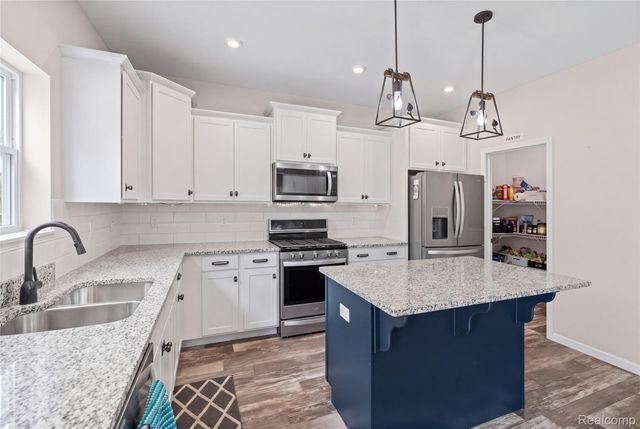 7302 Geraldine Circle, Gaines Township, MI 48473