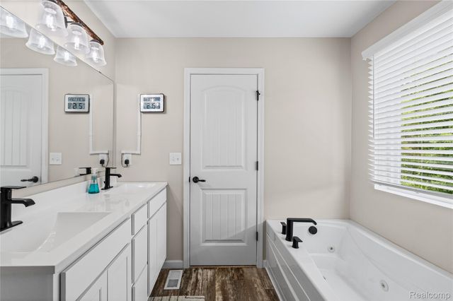 7302 Geraldine Circle, Gaines Township, MI 48473