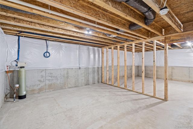 7302 Geraldine Circle, Gaines Township, MI 48473