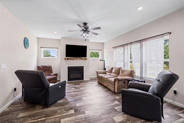 7302 Geraldine Circle, Gaines Township, MI 48473