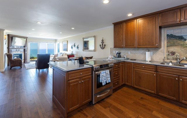 60 Seascape Resort Drive, Aptos, CA 95003