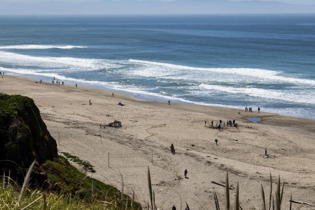 60 Seascape Resort Drive, Aptos, CA 95003