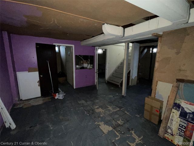 4531 Woodward Street, Wayne, MI 48184