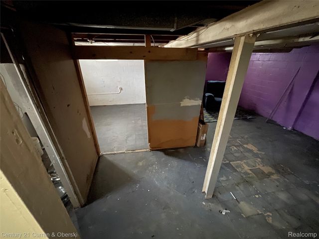 4531 Woodward Street, Wayne, MI 48184