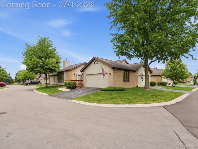 13331 Whittier, Sterling Heights, MI 48312