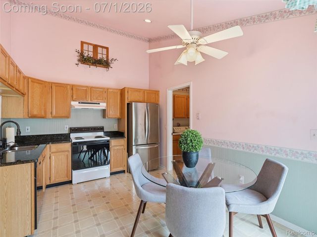 13331 Whittier, Sterling Heights, MI 48312