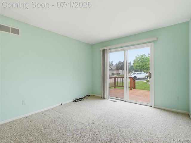 13331 Whittier, Sterling Heights, MI 48312