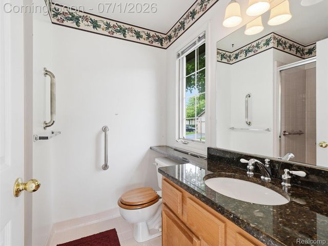 13331 Whittier, Sterling Heights, MI 48312