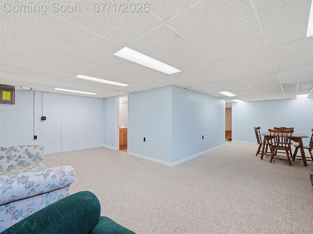 13331 Whittier, Sterling Heights, MI 48312