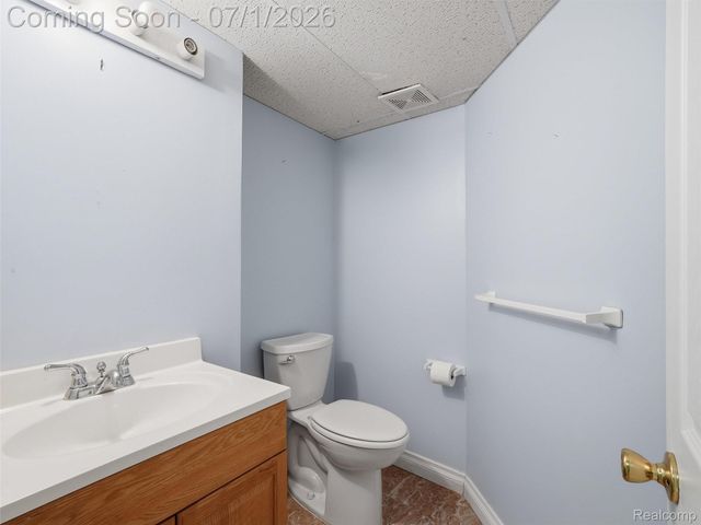 13331 Whittier, Sterling Heights, MI 48312