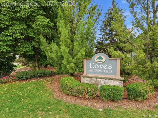 13331 Whittier, Sterling Heights, MI 48312