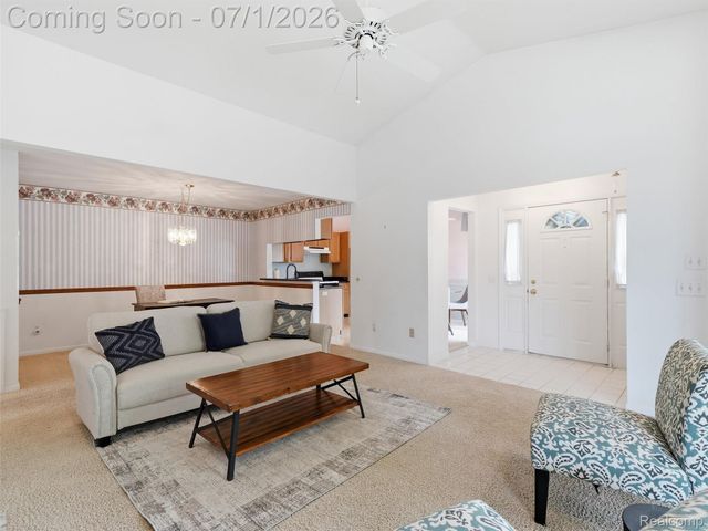 13331 Whittier, Sterling Heights, MI 48312