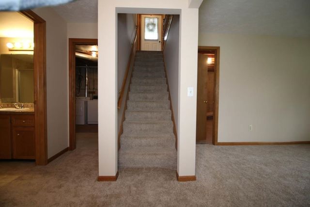 2941 Parkside Drive, Jenison, MI 49428