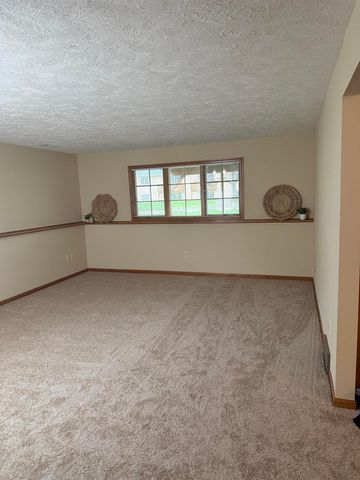 2941 Parkside Drive, Jenison, MI 49428