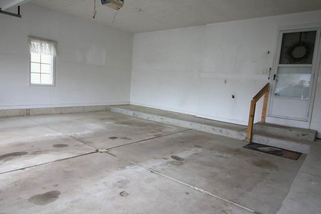 2941 Parkside Drive, Jenison, MI 49428