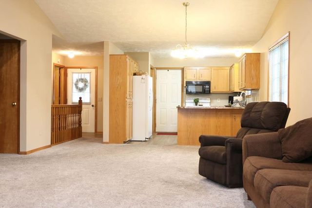 2941 Parkside Drive, Jenison, MI 49428