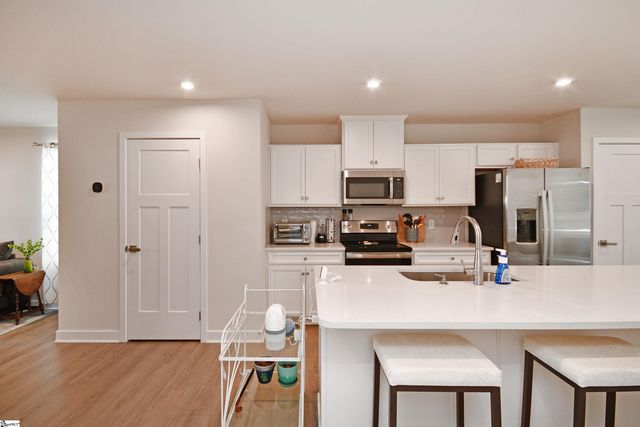 345 Kensley Drive, Greenville, SC 29617