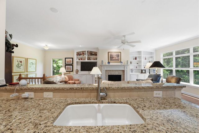 1059 Kempton Run Drive, Columbus, OH 43235