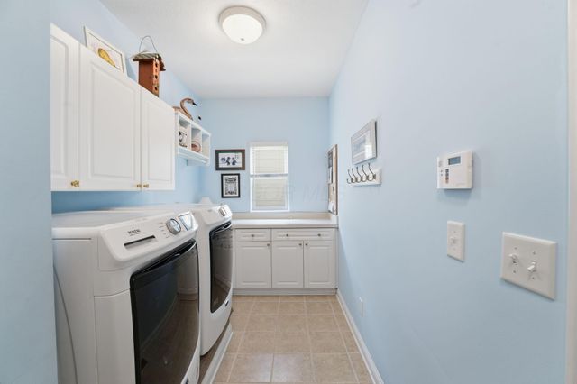 1059 Kempton Run Drive, Columbus, OH 43235