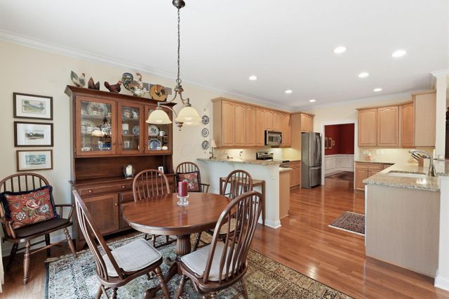 1059 Kempton Run Drive, Columbus, OH 43235