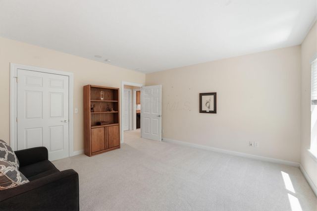 1059 Kempton Run Drive, Columbus, OH 43235