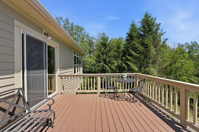 1059 Kempton Run Drive, Columbus, OH 43235