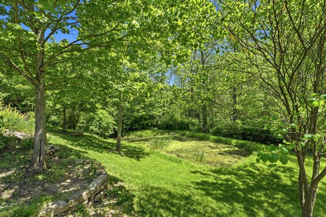 1059 Kempton Run Drive, Columbus, OH 43235