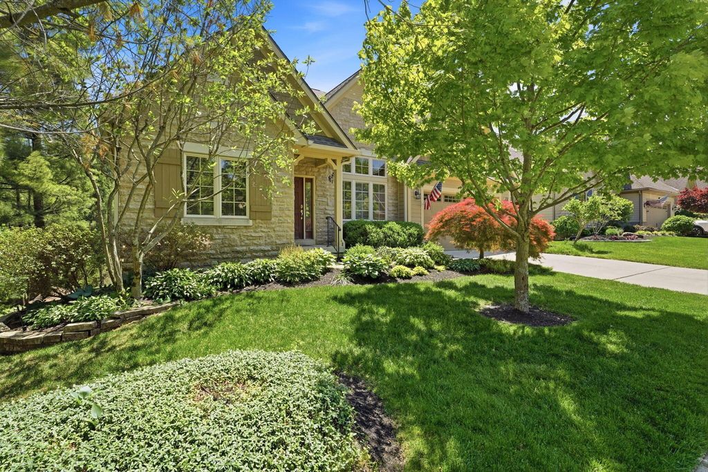 1059 Kempton Run Drive, Columbus, OH 43235