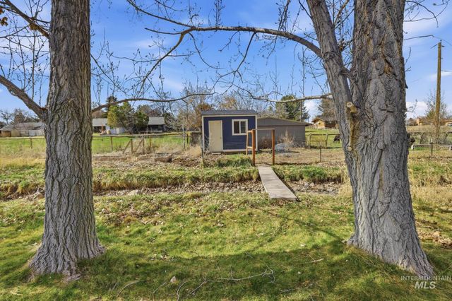 2560 Spruceridge Cir, Twin Falls, ID 83301