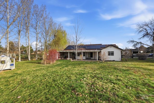 2560 Spruceridge Cir, Twin Falls, ID 83301