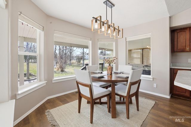 2560 Spruceridge Cir, Twin Falls, ID 83301