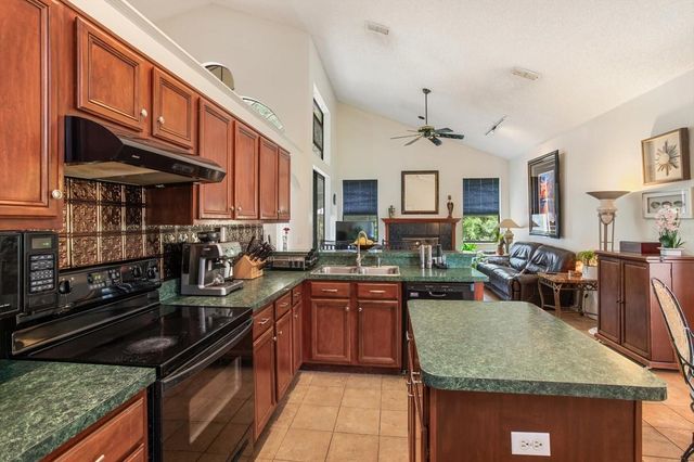 3920 RUNNING WATER DRIVE, Orlando, FL 32829
