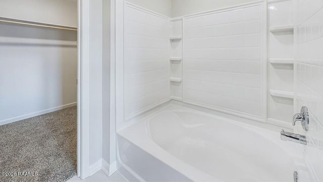 224 Crest Cove Drive, Maurice, LA 70555