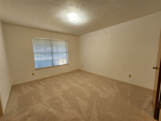 2604 Buckingham Drive, Denton, TX 76209