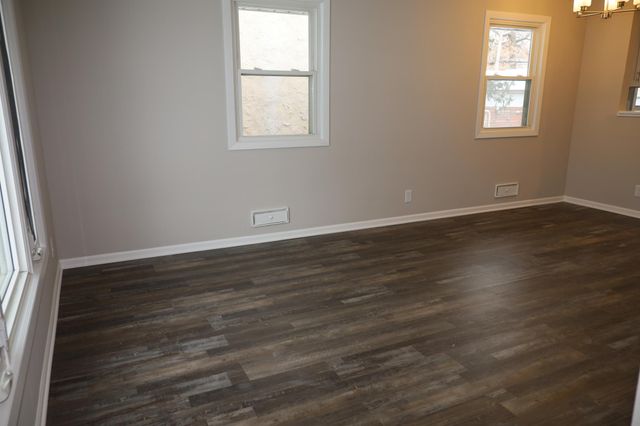 3549 Kyle Avenue N, Crystal, MN 55422