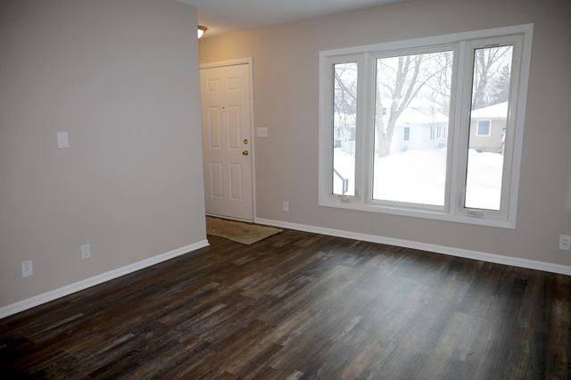 3549 Kyle Avenue N, Crystal, MN 55422