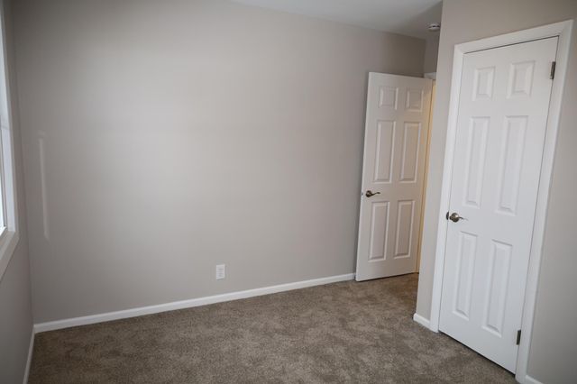 3549 Kyle Avenue N, Crystal, MN 55422