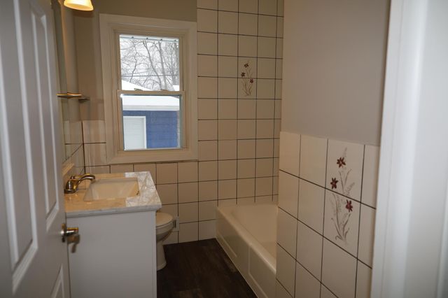 3549 Kyle Avenue N, Crystal, MN 55422