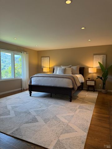 391 Elm Ave, Larkspur, CA 94939